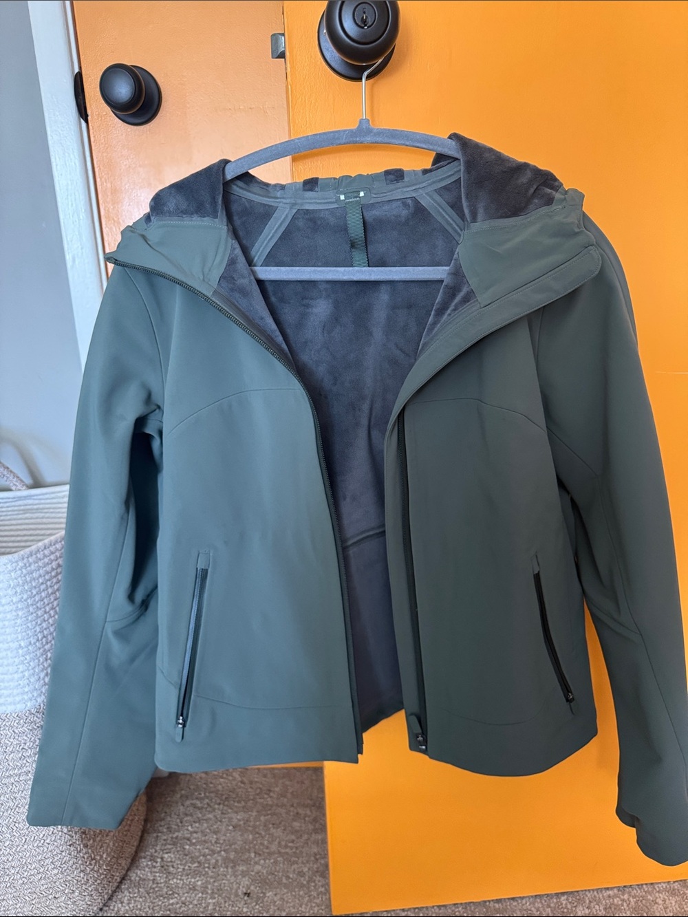 Lululemon Cross Chill City To Train Jacket